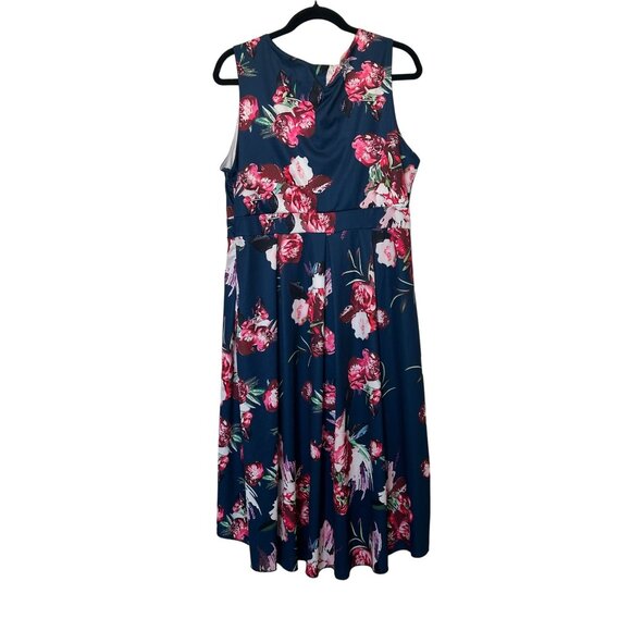 Sleeveless V-neck stretchy hi low floral dress Size 1X - Picture 3 of 11